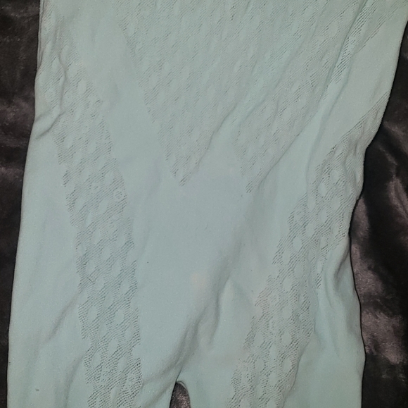 POSTER GIRL JUNIA JUMPSUIT.  ONE SIZE. - Picture 8 of 11